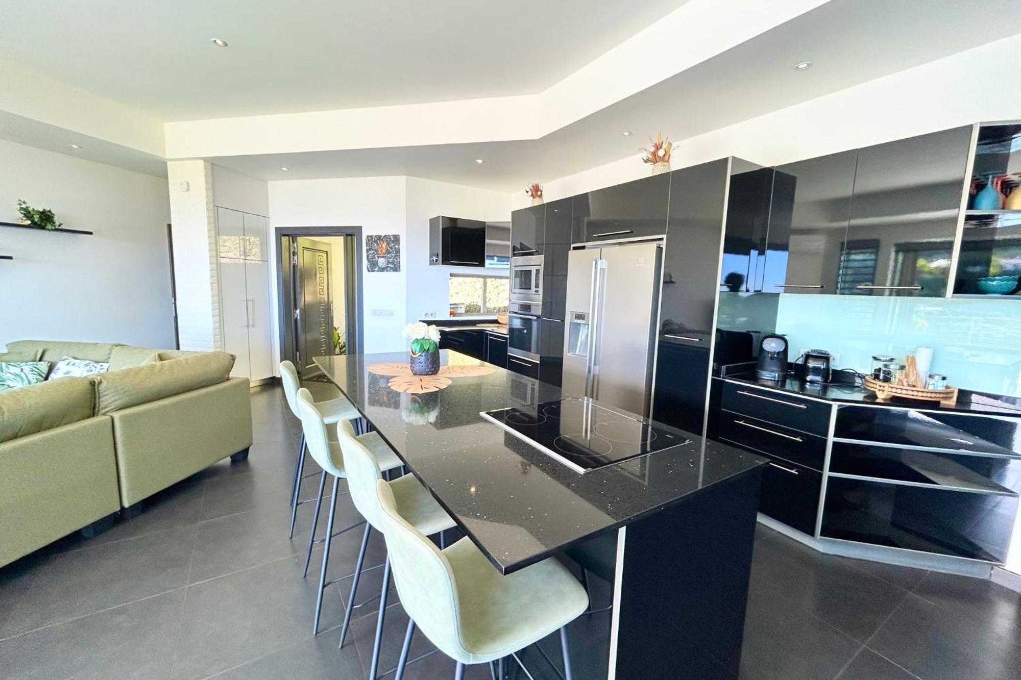 Villa Tiki Wonderfull Sea View Пунаауйя Экстерьер фото