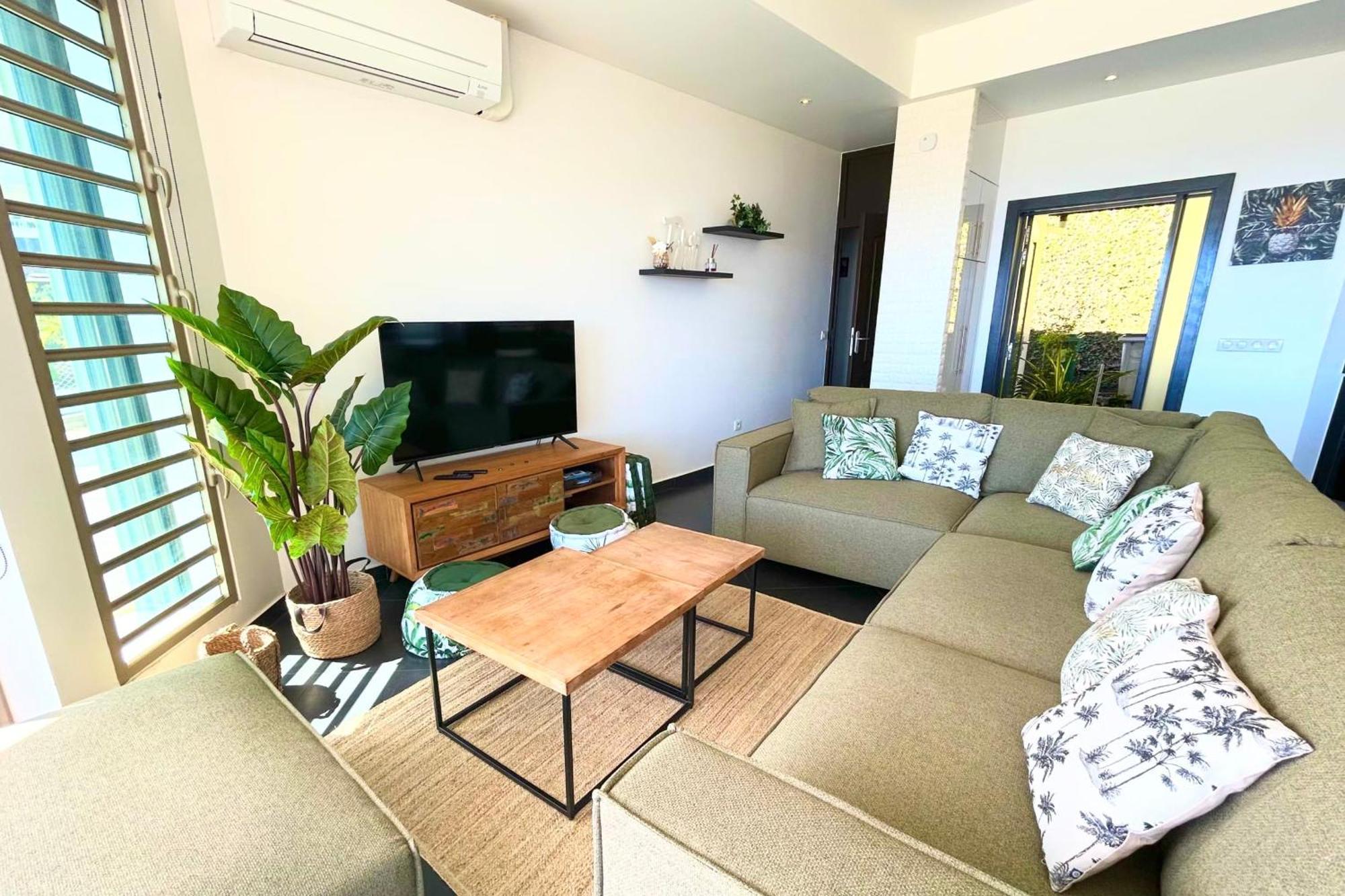 Villa Tiki Wonderfull Sea View Пунаауйя Экстерьер фото